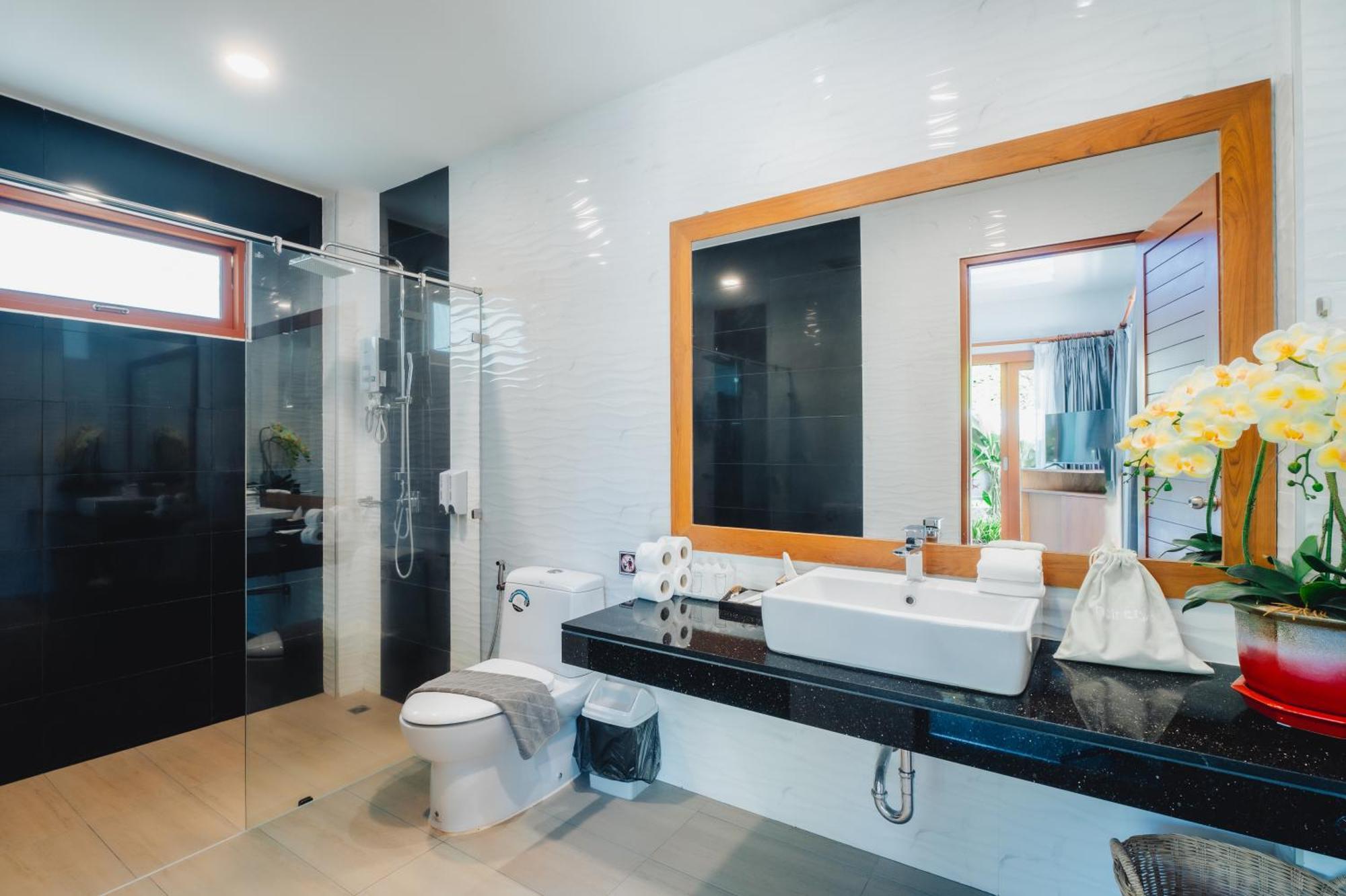 Bangtao Boutique Villa Пляж Банг Тао Экстерьер фото