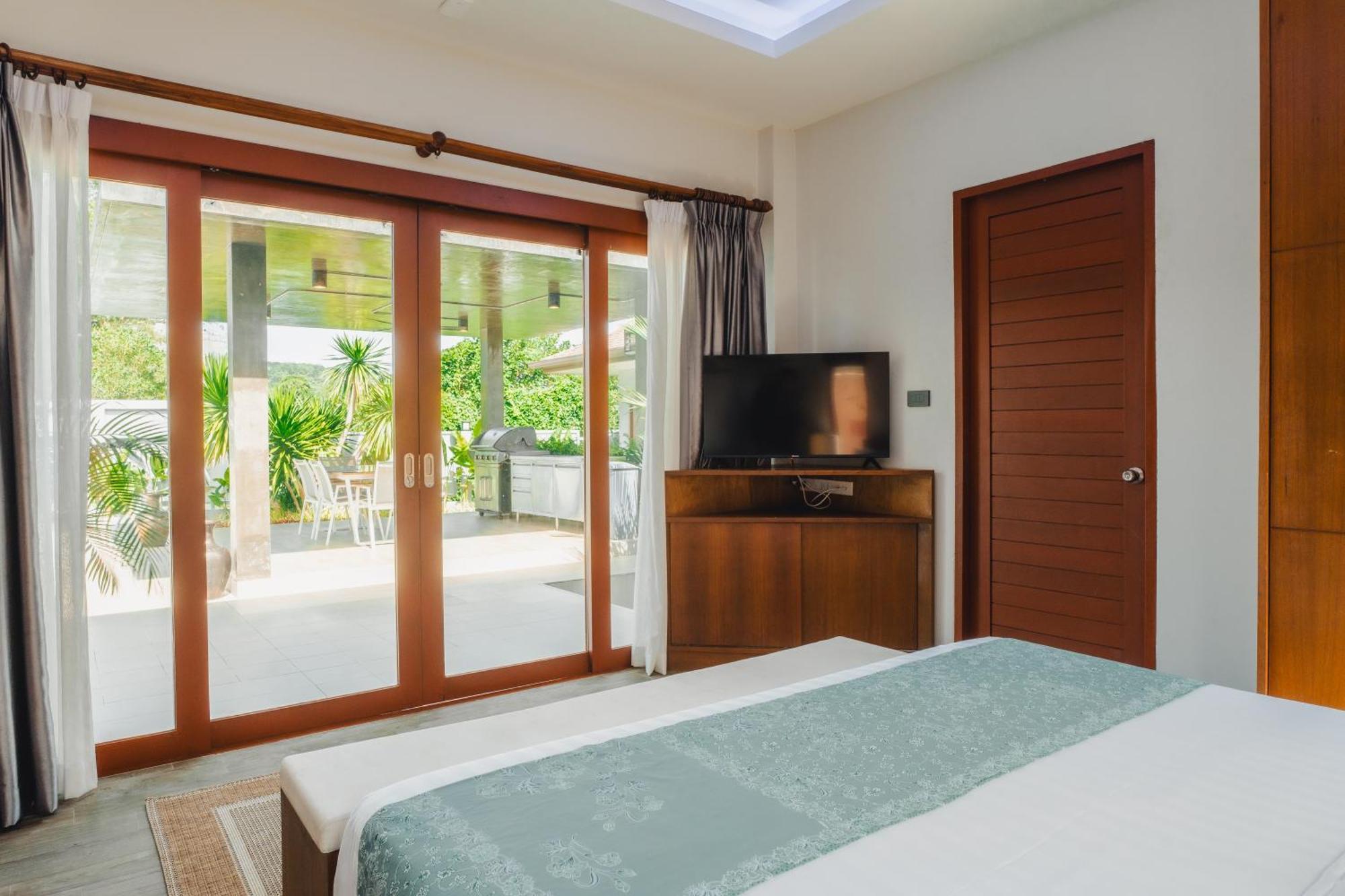 Bangtao Boutique Villa Пляж Банг Тао Экстерьер фото