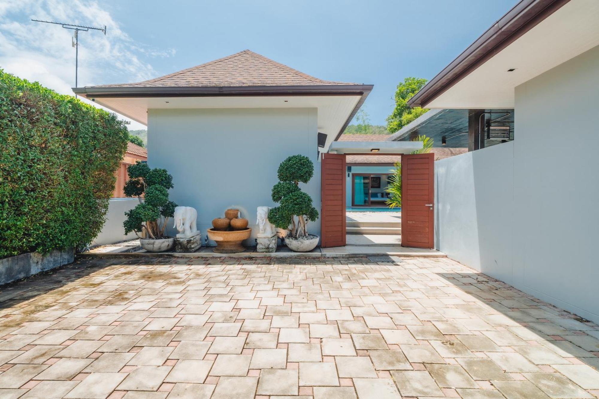 Bangtao Boutique Villa Пляж Банг Тао Экстерьер фото